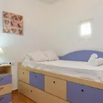 Villa Casa Dina-villa Con Piscina Privada Y Wifi Gratis