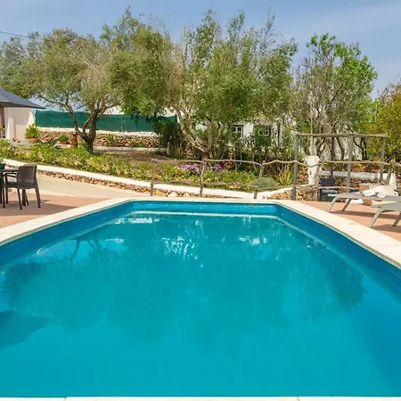 Villa Casa Dina-villa Con Piscina Privada Y Wifi Gratis Es Mercadal
